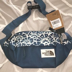 Brand new lumber pack The North Face